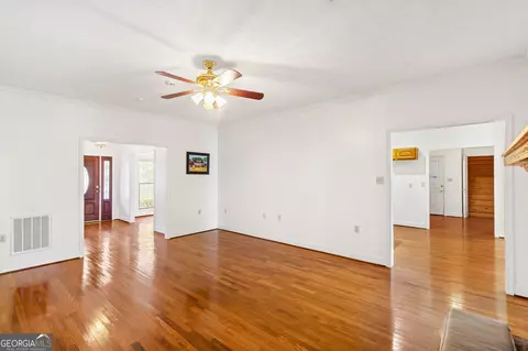 Living - 273 High Point Rd, Buchanan, GA 30113 photo 5 of 6