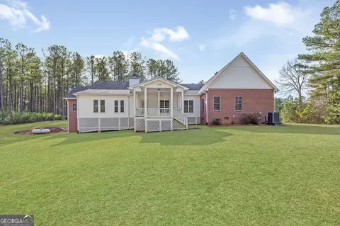 Exterior - 273 High Point Rd, Buchanan, GA 30113 photo 3 of 10
