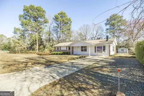 128 Elaine Dr, Warner Robins, GA 31088