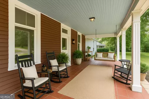 Exterior - 19 Mcdonough St, Hampton, GA 30228 photo 5 of 5
