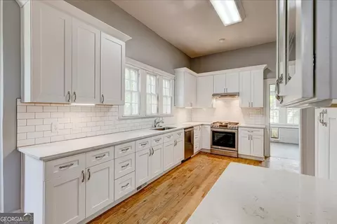 Kitchen - 19 Mcdonough St, Hampton, GA 30228 photo 1 of 2