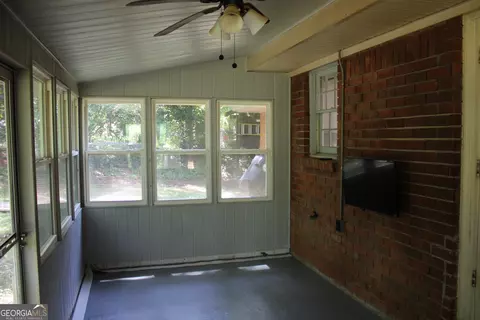 Exterior - 5 Circle Dr, Hampton, GA 30228 photo 8 of 12