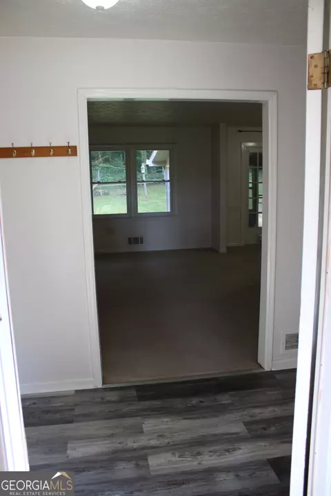 Entry Way - 5 Circle Dr, Hampton, GA 30228 photo 1 of 3