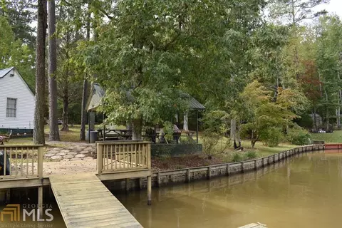 Exterior - 124 E Ward Rd, Jackson, GA 30233 photo 10 of 10
