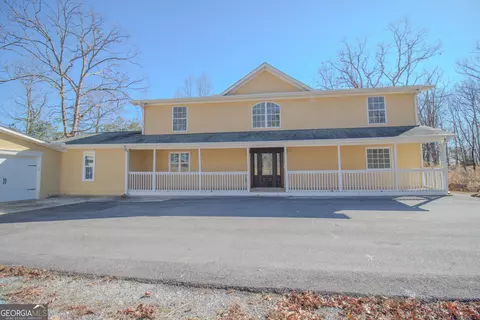 116 Little Ln, Lula, GA 30554