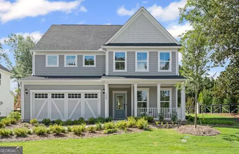 389 Aidens Blf, Hoschton, GA 30548