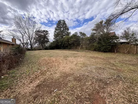 Exterior - 5175 Forest Dr SE, Covington, GA 30014 photo 4 of 8