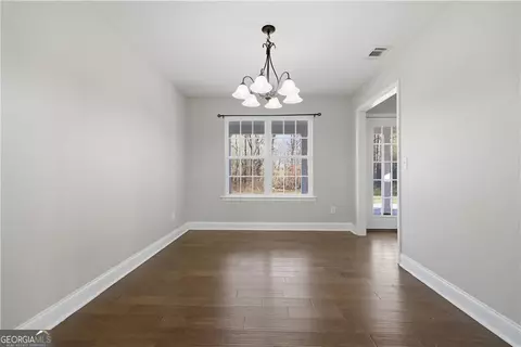 3930 Mabery Rd, Gainesville, GA 30507 photo 8