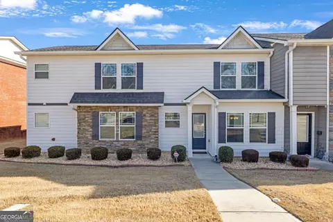 5845 Garden Cir, Douglasville, GA 30135