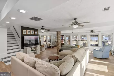 Living - 189 Andrea Cir, Jackson, GA 30233 photo 1 of 2
