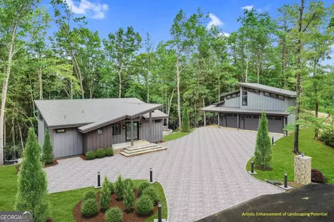 132 Summit Ridge Dr, Clarkesville, GA 30523
