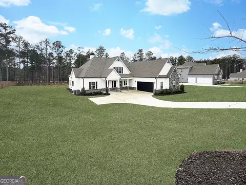 40 Riverstone Dr, Senoia, GA 30276