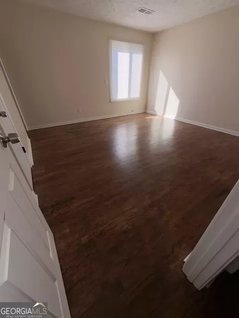 Bedroom - 5655 Pine Meadows Ct, Morrow, GA 30260 photo 3 of 4