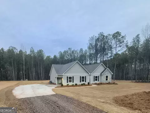 865 Forrest Farms Dr, Greenville, GA 30222
