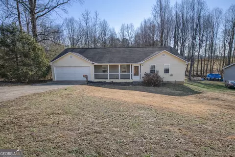 155 Glory Ln, Mount Airy, GA 30563
