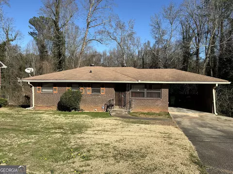 1882 Glen Echo Dr, Decatur, GA 30032