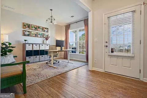 Entry Way - 451 Timberleaf Rd, Canton, GA 30115 photo 3 of 8