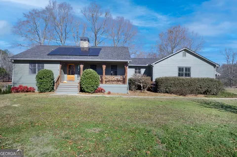 456 W Mcintosh Rd, Brooks, GA 30205
