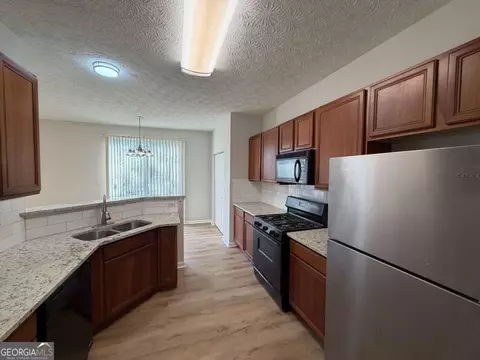 7160 Silvermine Xing, Austell, GA 30168