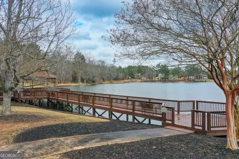 View/Area - 135 Inverleigh Row, Covington, GA 30014 photo 2 of 6