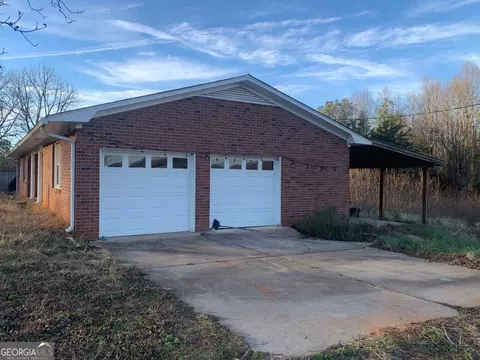 8750 Sandy Cross Rd, Carnesville, GA 30521 photo 4