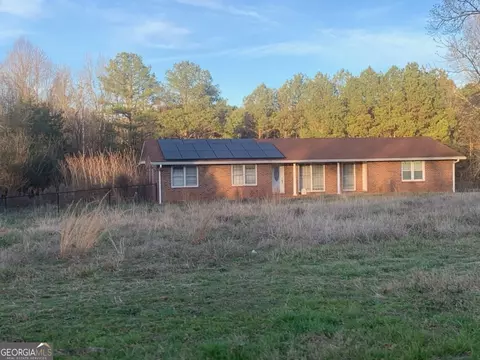 8750 Sandy Cross Rd, Carnesville, GA 30521 photo 2
