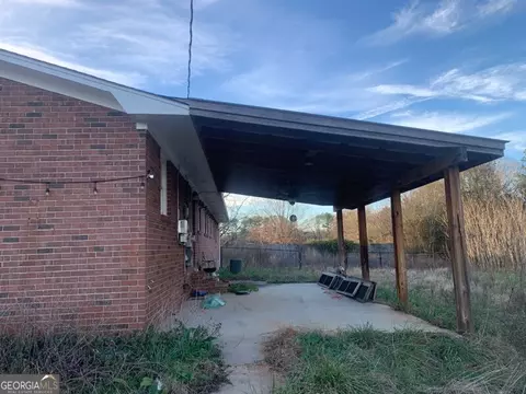 8750 Sandy Cross Rd, Carnesville, GA 30521 photo 6