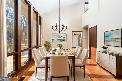 Dining - 547 Byars Dr, Macon, GA 31210 photo 2 of 2
