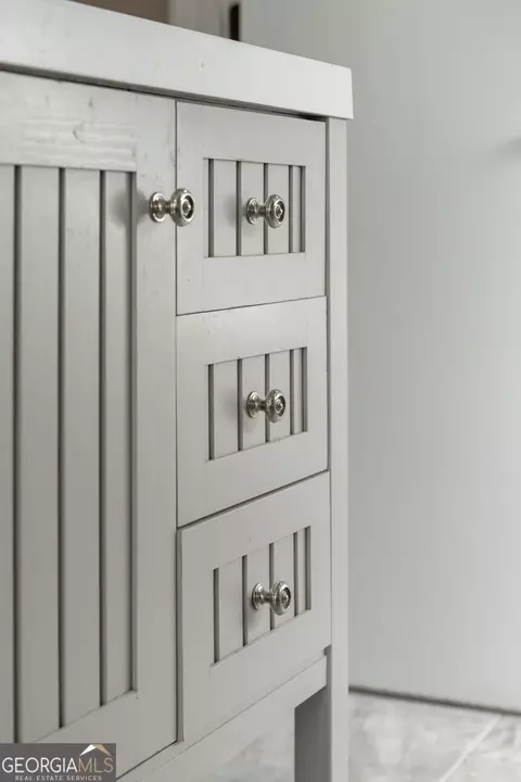 Bath - 547 Byars Dr, Macon, GA 31210 photo 12 of 14