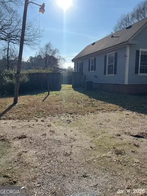 Exterior - 15 Jackson Rd, Covington, GA 30016 photo 2 of 6