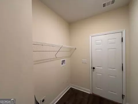 Entry Way - 1234 Stapleton Acres Rd, Stapleton, GA 30823 photo 1 of 1