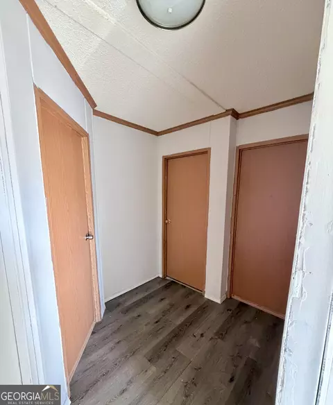 Entry Way - 5448 Blanton Mill Rd, Williamson, GA 30292 photo 3 of 3