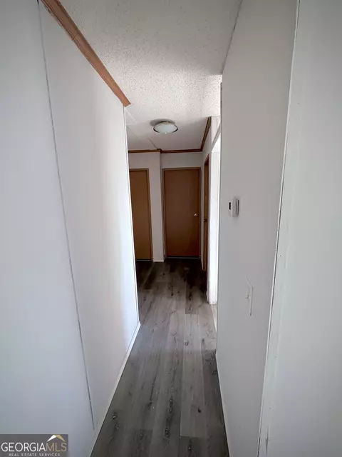Entry Way - 5448 Blanton Mill Rd, Williamson, GA 30292 photo 1 of 3