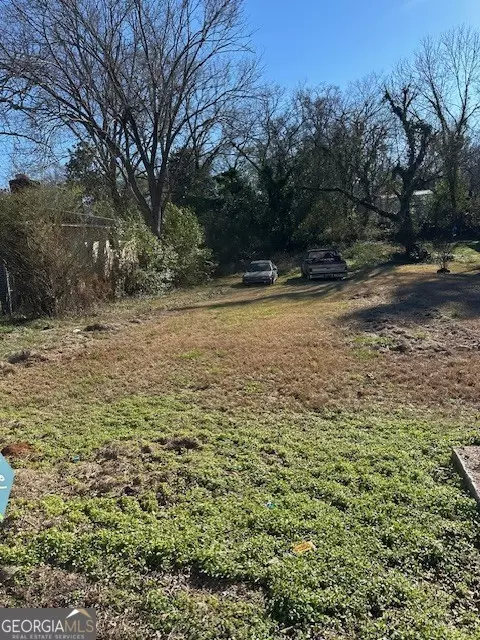 1202 E 9th St, West Point, GA 31833