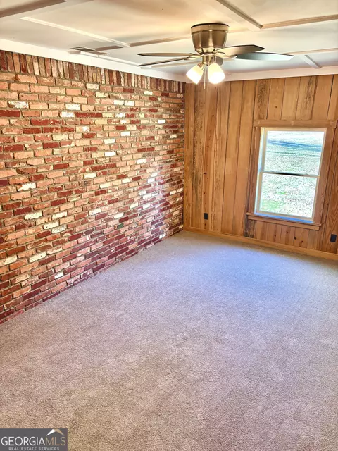 Bedroom - 56 John Lovelace Rd, Lagrange, GA 30241 photo 2 of 5