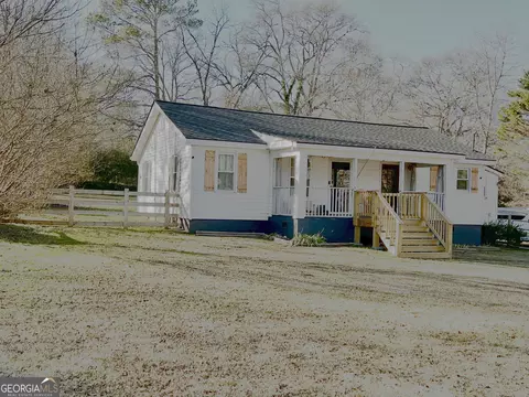 173 Williford St, Commerce, GA 30529