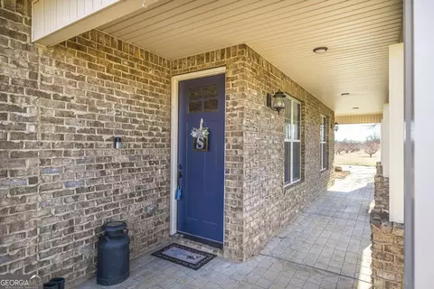 Exterior - 800 John E Sullivan Rd, Byron, GA 31008 photo 5 of 10