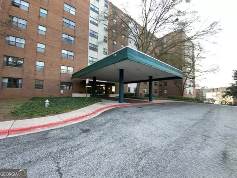 2965 Pharr Court South NW, Atlanta, GA 30305