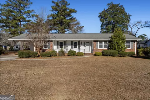1729 Milton Way, Perry, GA 31069