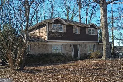 1337 Cotton Creek Dr, Lawrenceville, GA 30045