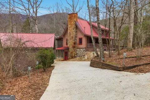 61 Bear Ridge Rd, Cleveland, GA 30528