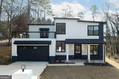 6465 Yacht Club Rd, Flowery Branch, GA 30542
