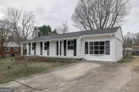 2620 Walnut Rd, Gainesville, GA 30506