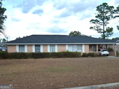 406 Mary Lee St, Claxton, GA 30417