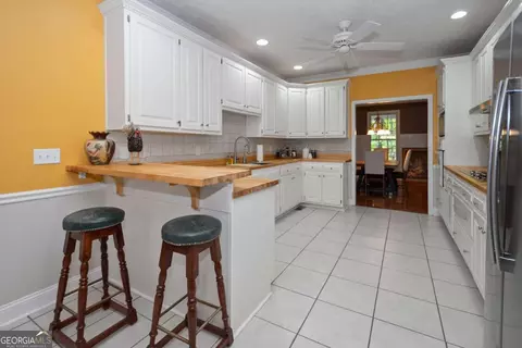 Kitchen - 108 Stonebridge Ln, Lagrange, GA 30240 photo 1 of 4