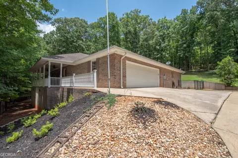 Exterior - 108 Stonebridge Ln, Lagrange, GA 30240 photo 24 of 28