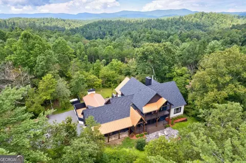312 Charles Rd, Ellijay, GA 30540