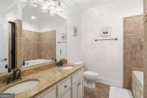 Bath - 7272 Shellman Bluff Rd NE #22, Townsend, GA 31331 photo 1 of 3