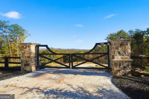 1500 Sunset Trl, Talking Rock, GA 30175