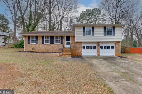 2792 Jordan Forest Trl, Lawrenceville, GA 30044